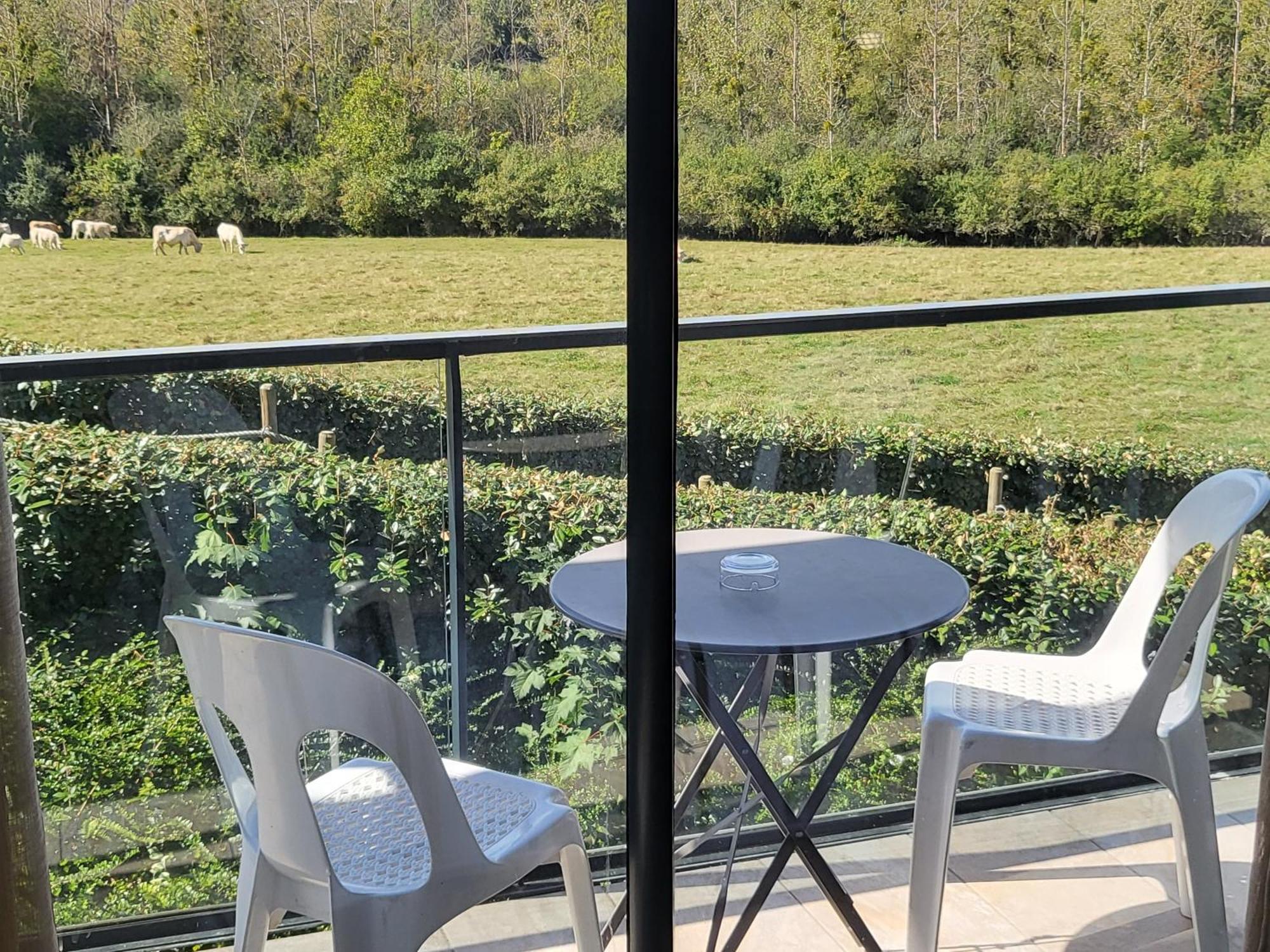 Hotel Logis Le Cadusia Chaource Zewnętrze zdjęcie