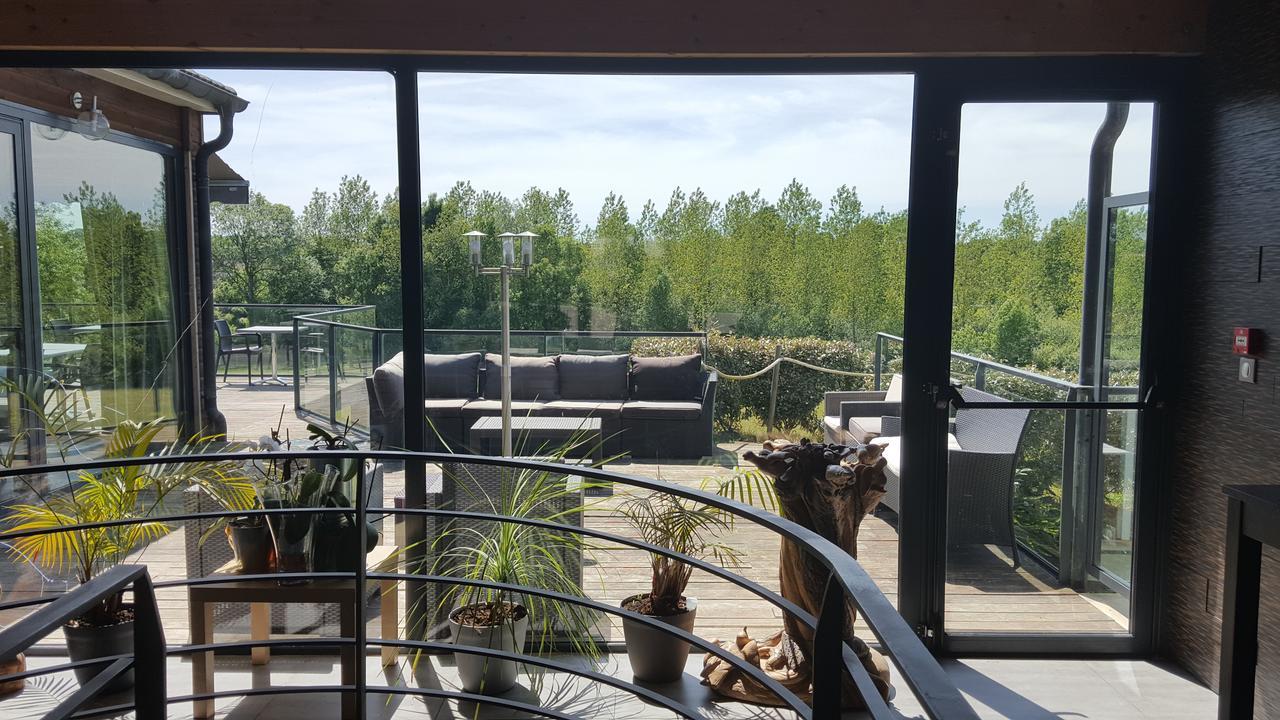 Hotel Logis Le Cadusia Chaource Zewnętrze zdjęcie