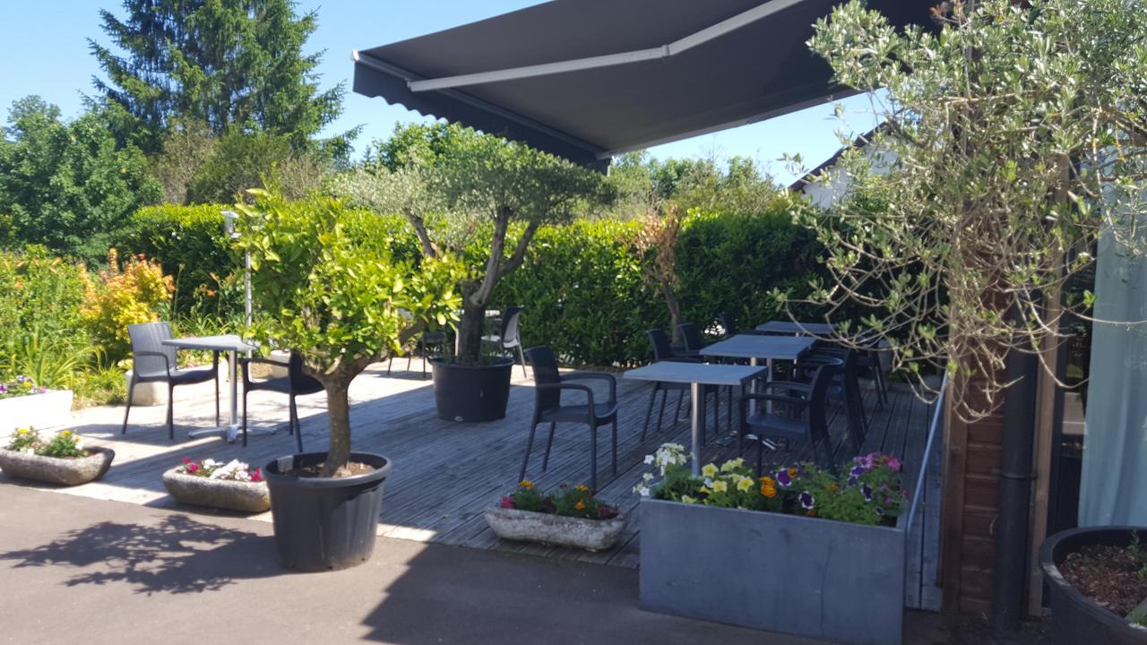 Hotel Logis Le Cadusia Chaource Zewnętrze zdjęcie